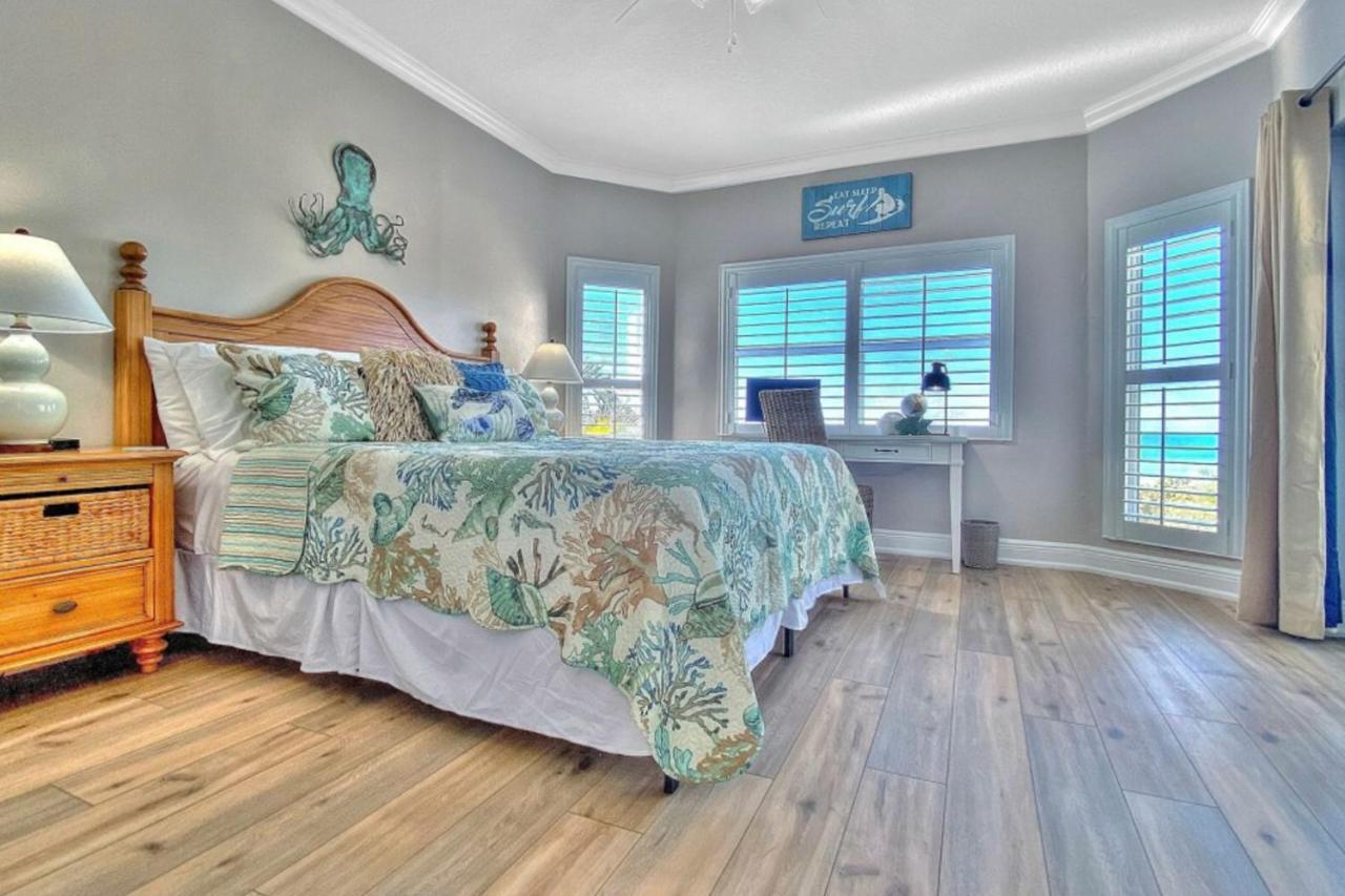 Appartamento On The Rocks 1 Clearwater Beach Esterno foto